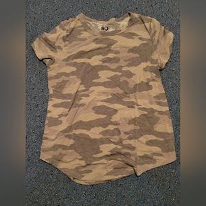 Camo tee